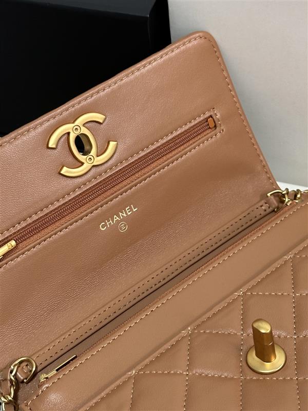 2026127205140510 700